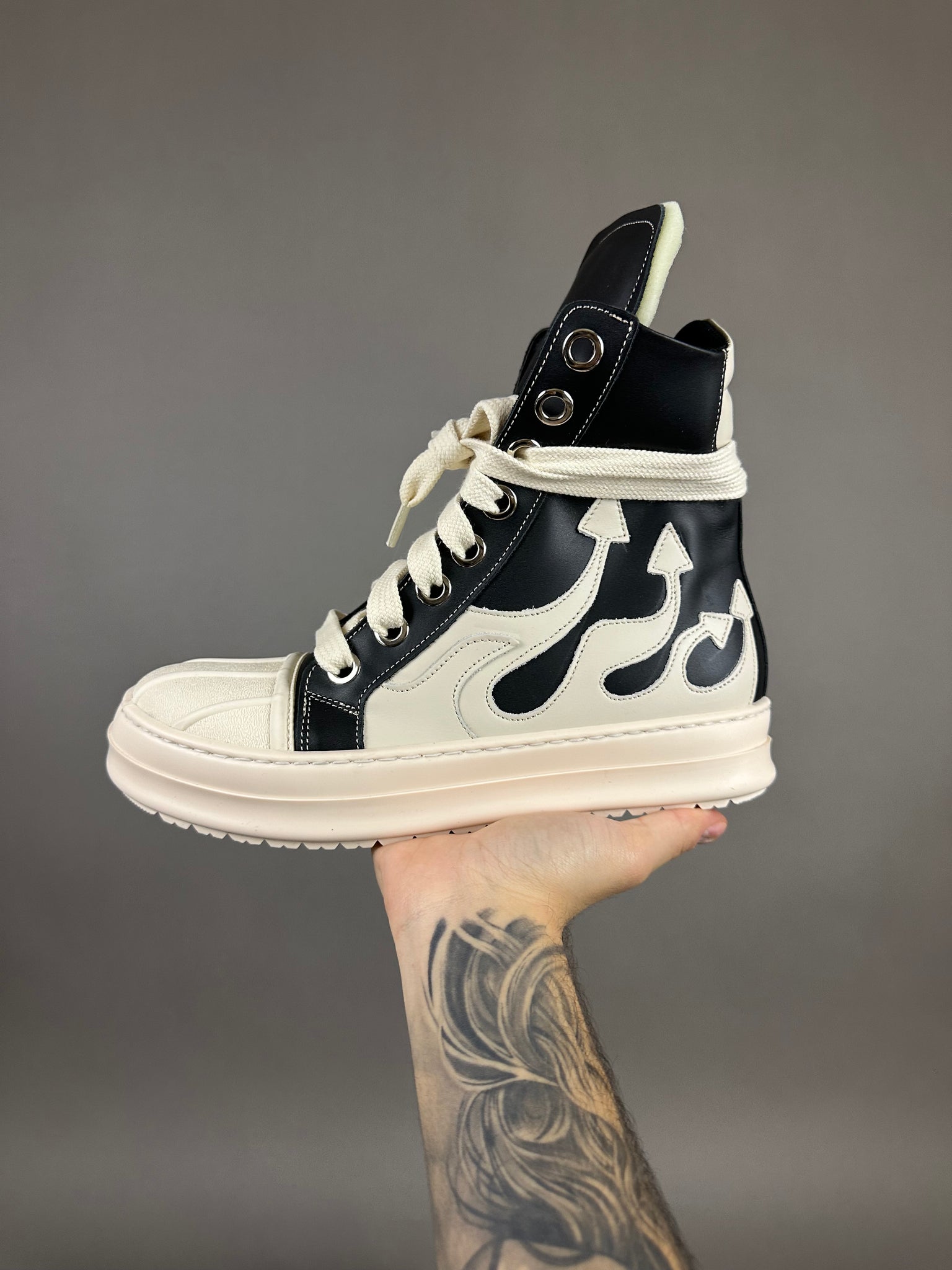 SNEAKER MOD.RICK FLAME ALTA