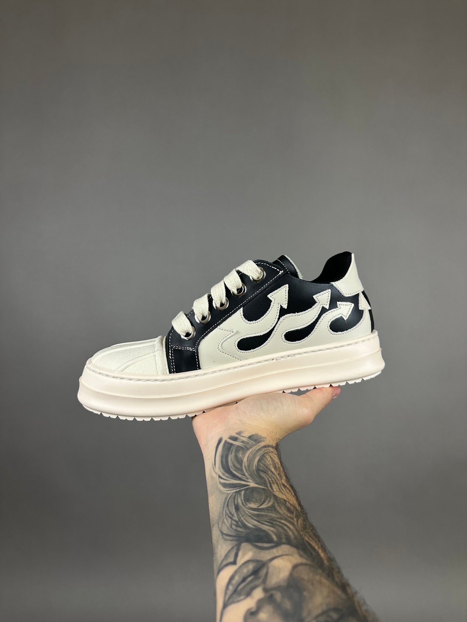 SNEAKER MOD.RICK FLAME BASSA