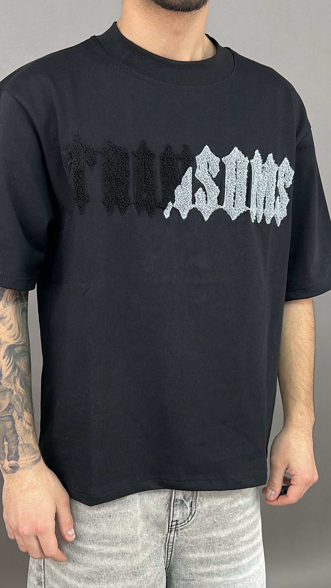 T-SHIRT MOD.TRAP RILIEVO