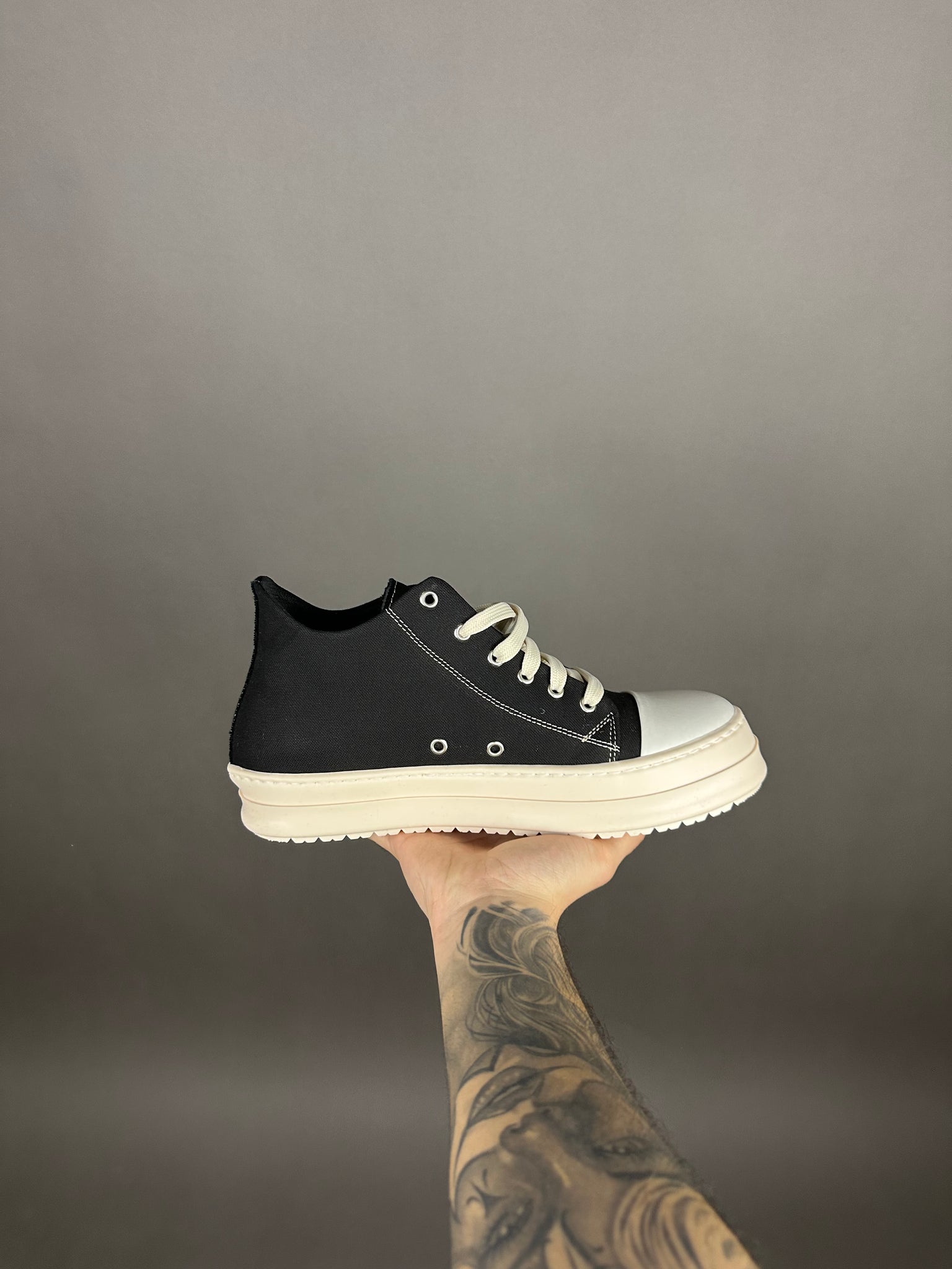 SNEAKER MOD.RICK BASSA T