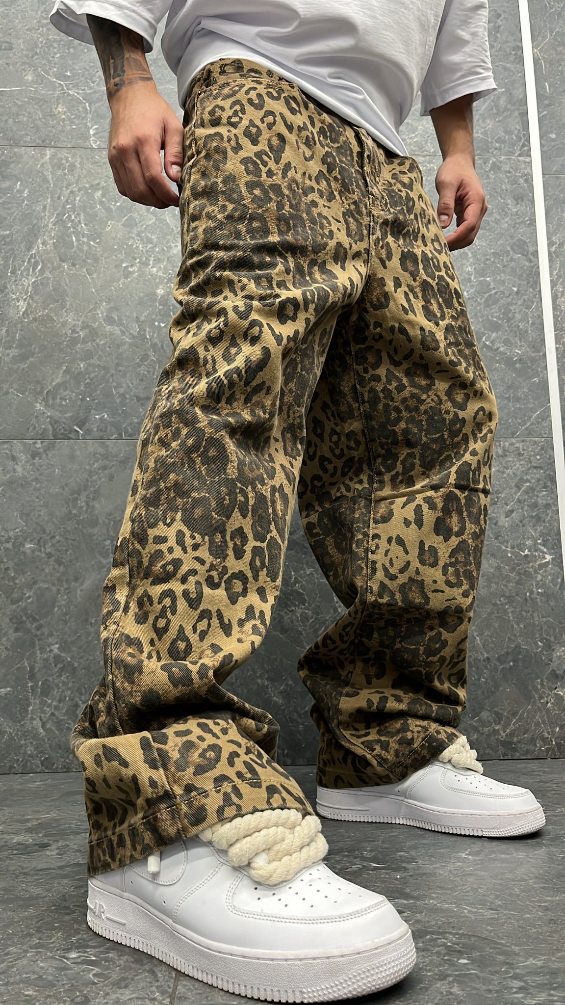 BAGGY JEANS LEOPARD