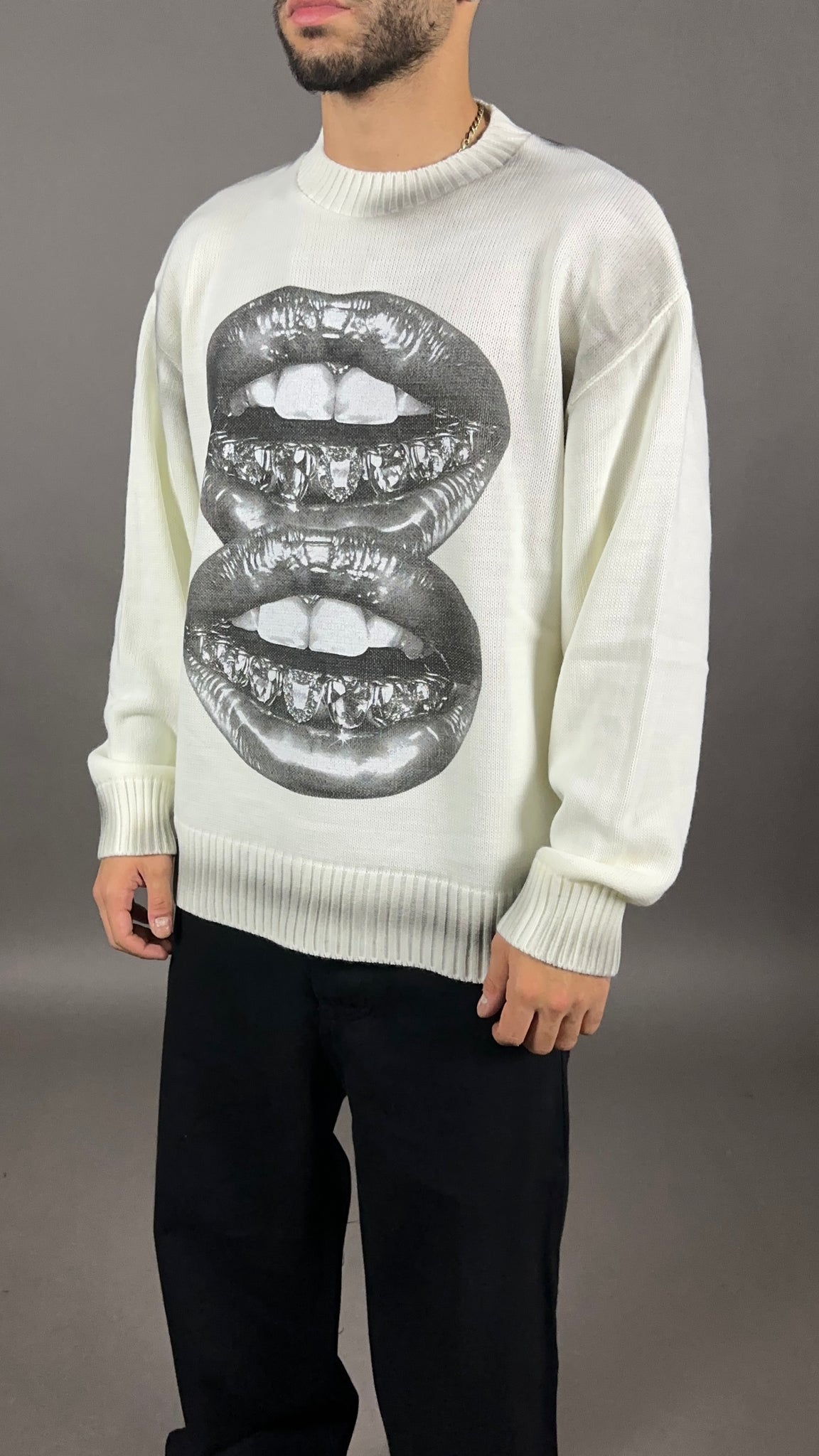 PULL MOUTH SLAVATO