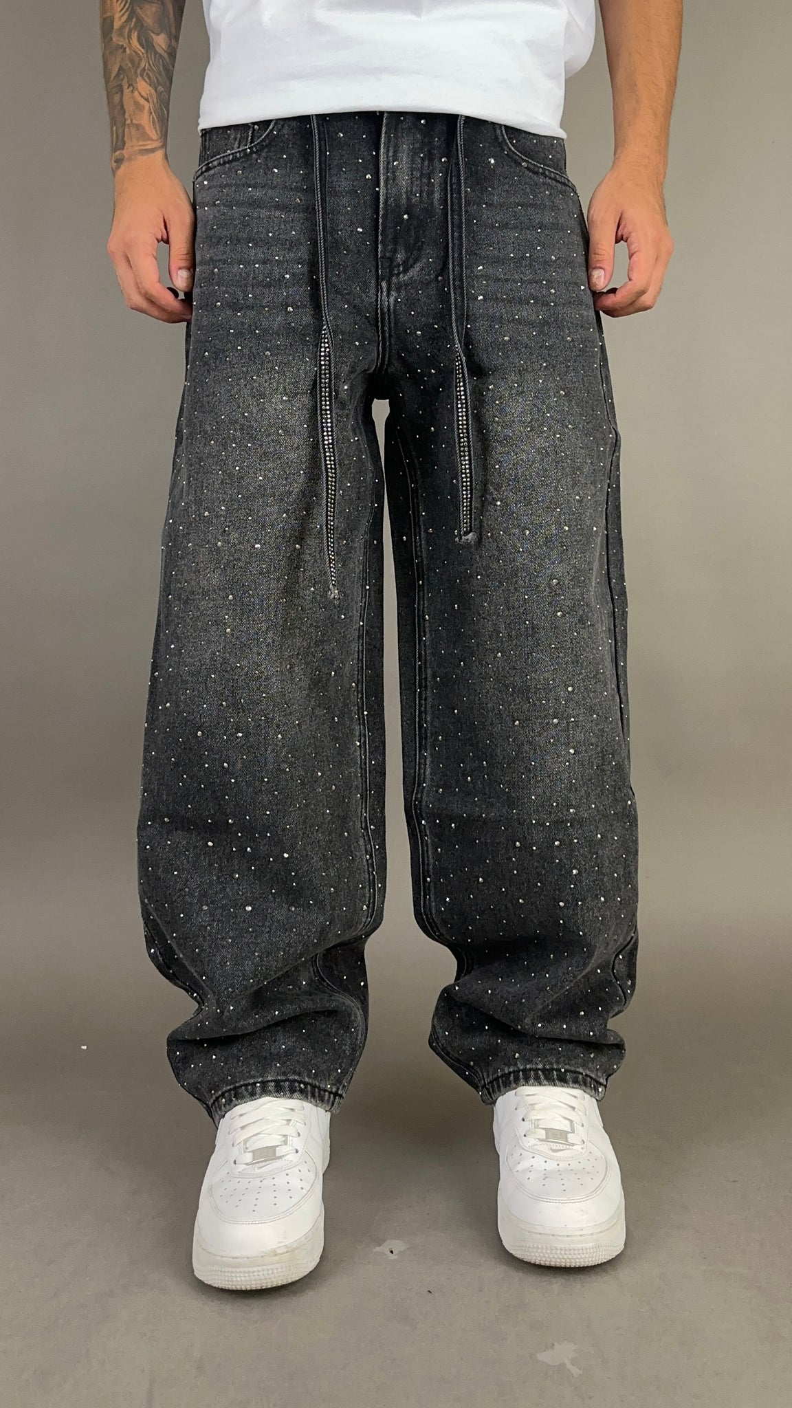 BAGGY BILLIONAIRE