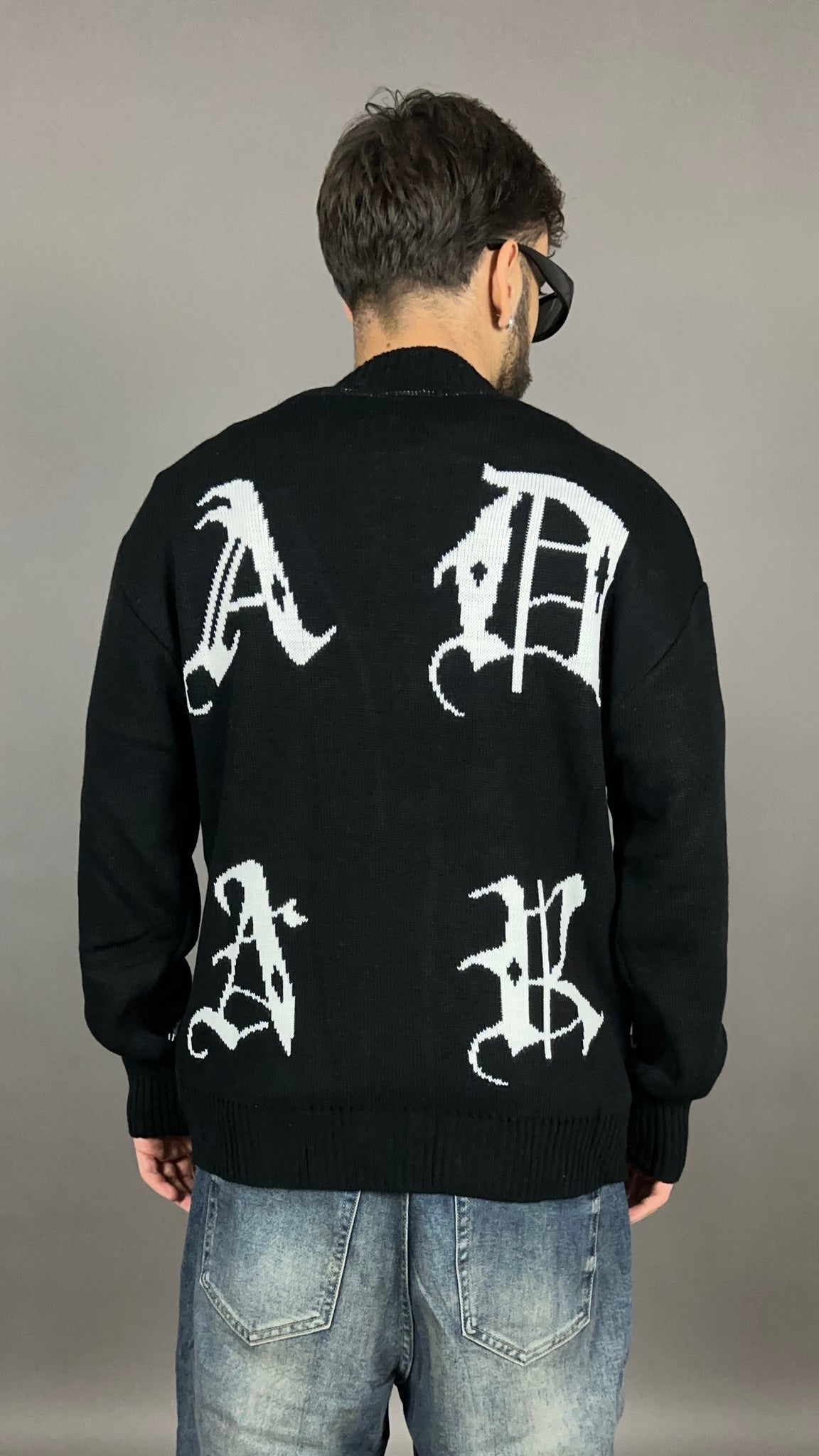 CARDIGAN GOTICO