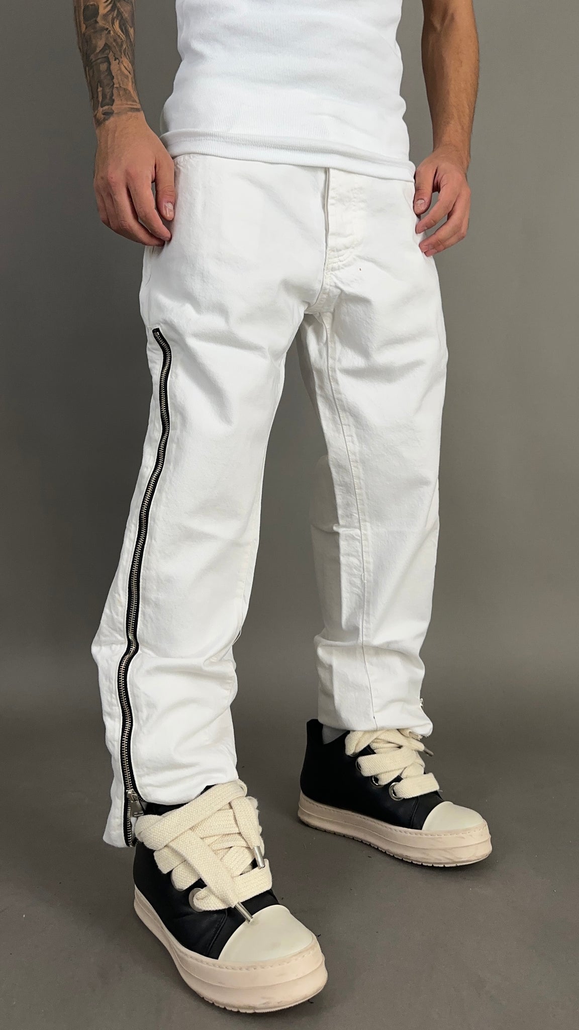JEANS FLARE MOD.ZAR*