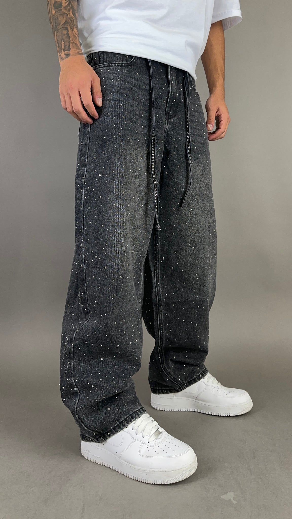 BAGGY BILLIONAIRE