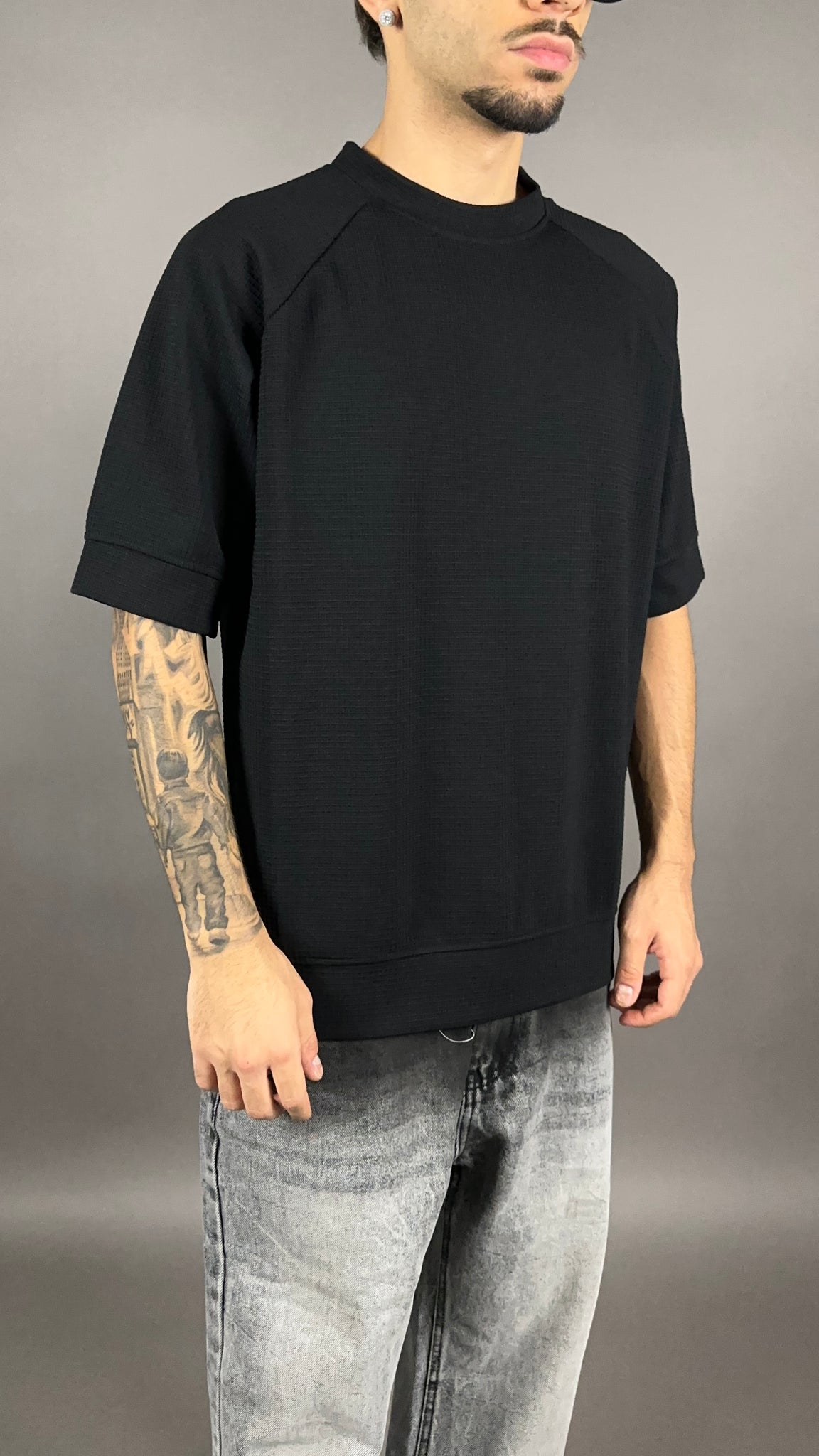 T-SHIRT DOPPIATA MOD.ZAR*