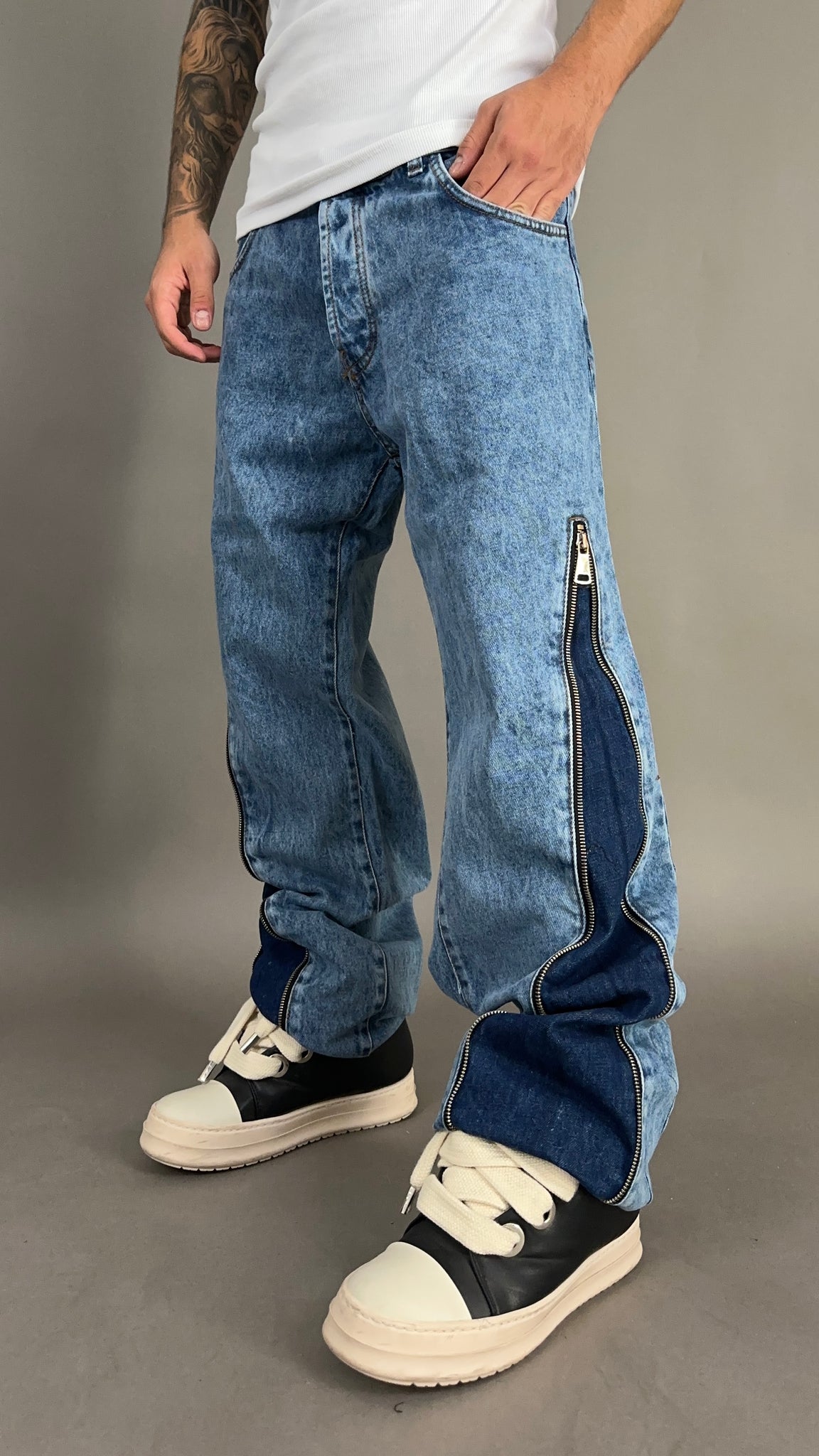 JEANS FLARE MOD.ZAR*