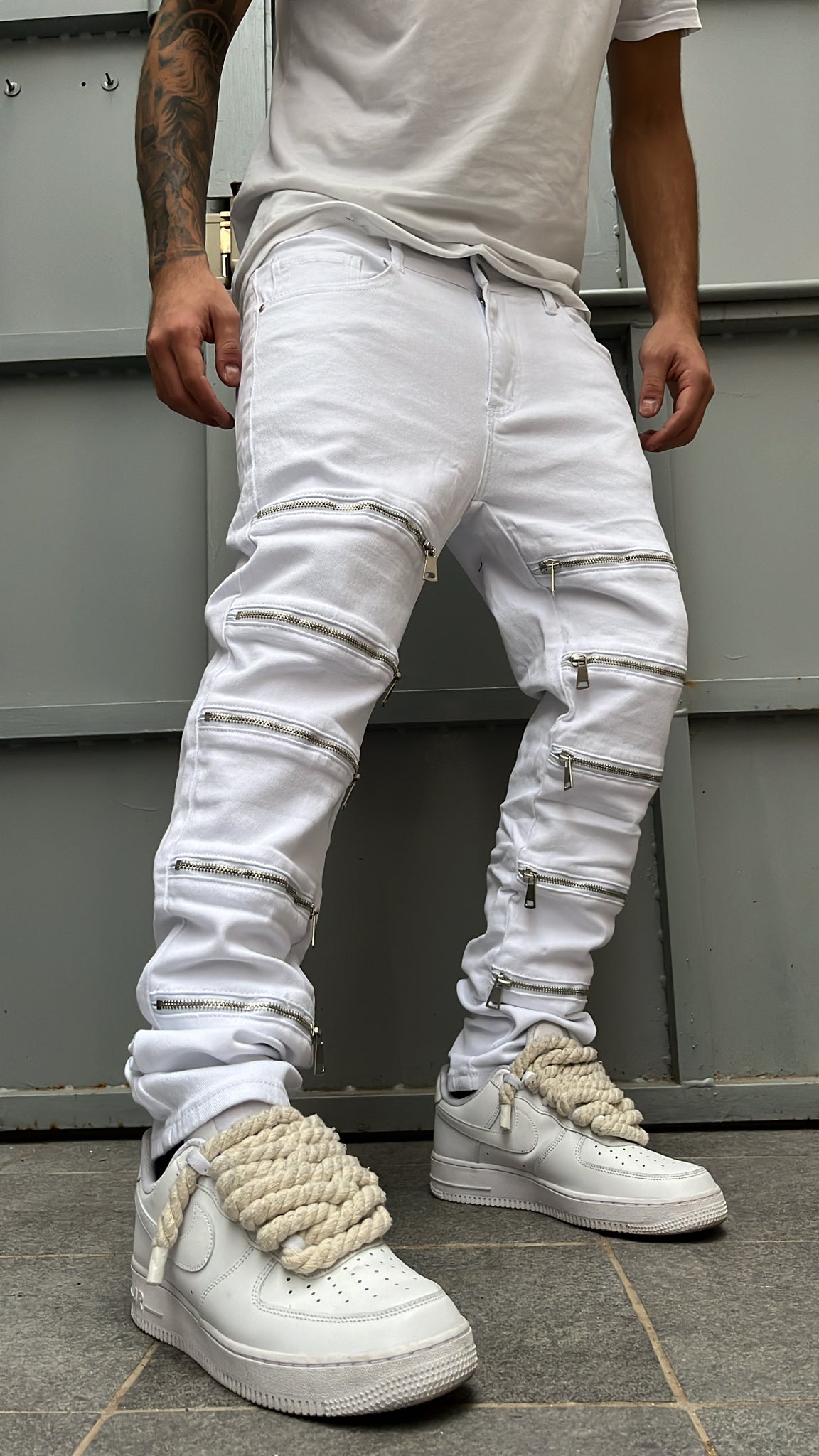 BIKER JEANS 10 ZIP WHITE