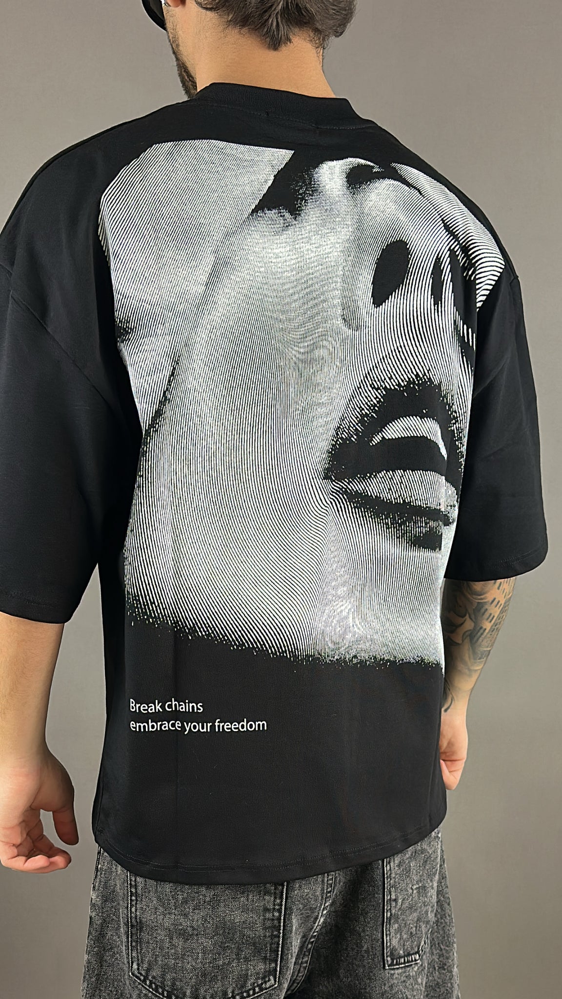 T-SHIRT STAMPA RETRO MOD.DC